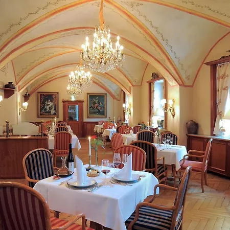 Romantik Burgkeller Residenz Kerstinghaus 4*