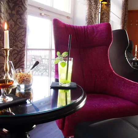 Hotel Romantik Burgkeller Residenz Kerstinghaus