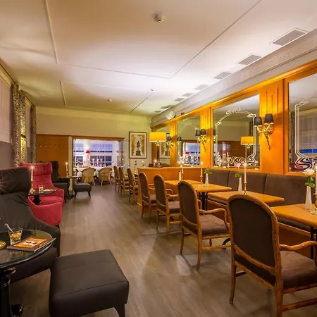 Otel Romantik Burgkeller Residenz Kerstinghaus
