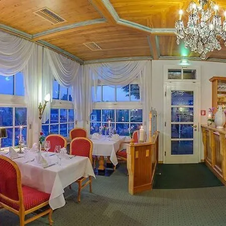 Hotel Romantik Burgkeller Residenz Kerstinghaus