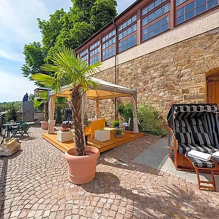 Romantik Burgkeller Residenz Kerstinghaus מלון