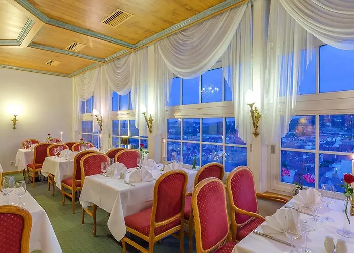 Romantik Burgkeller Residenz Kerstinghaus 4*