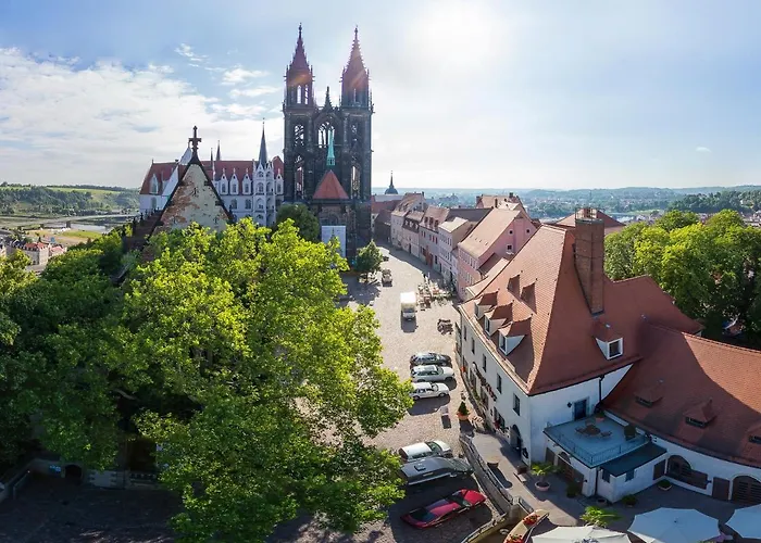 فندق Romantik Burgkeller Residenz Kerstinghaus